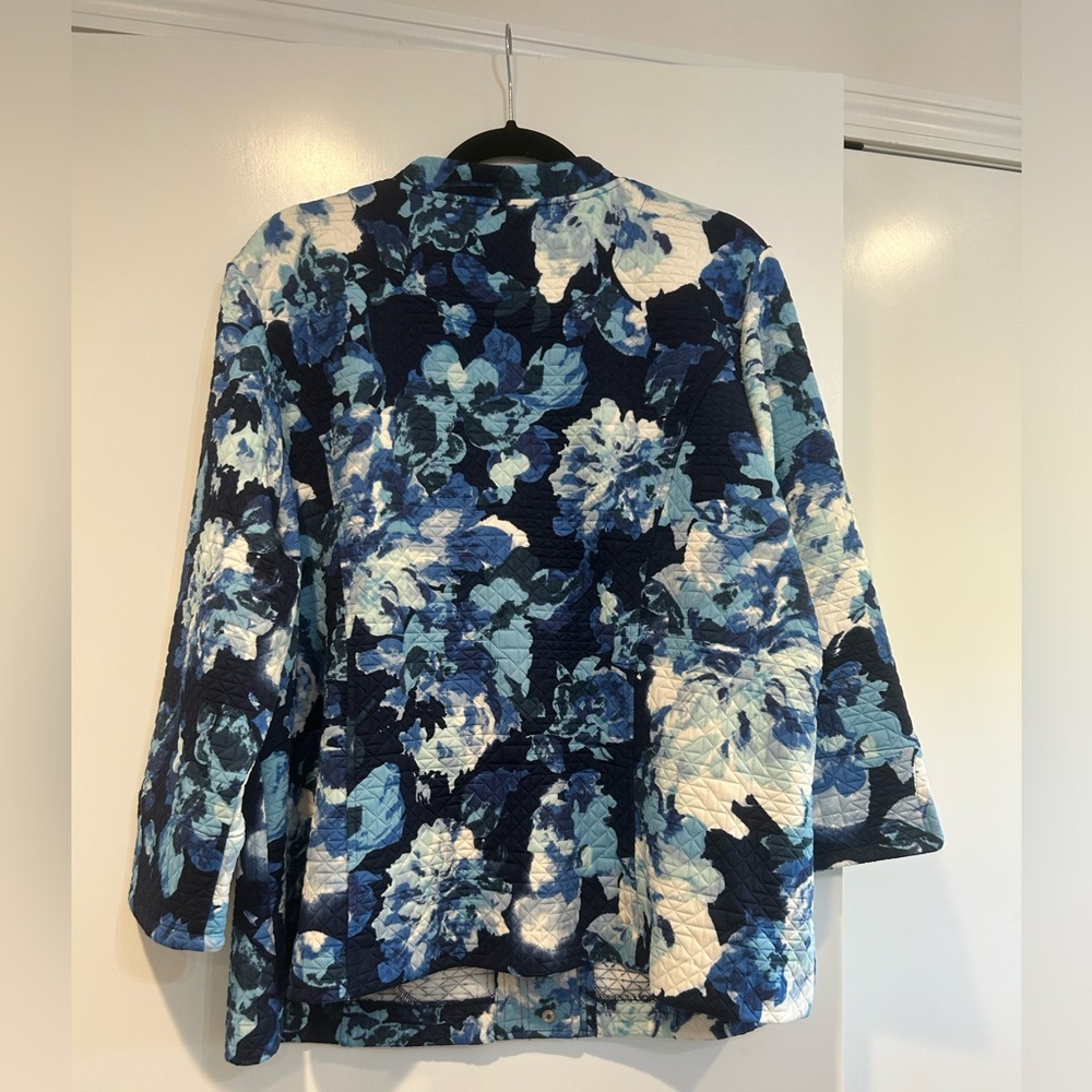 Isaac Mizrahi Watercolor Floral Jacket Blue Plus 2X Snap A305207 Women Pockets - Picture 8 of 11